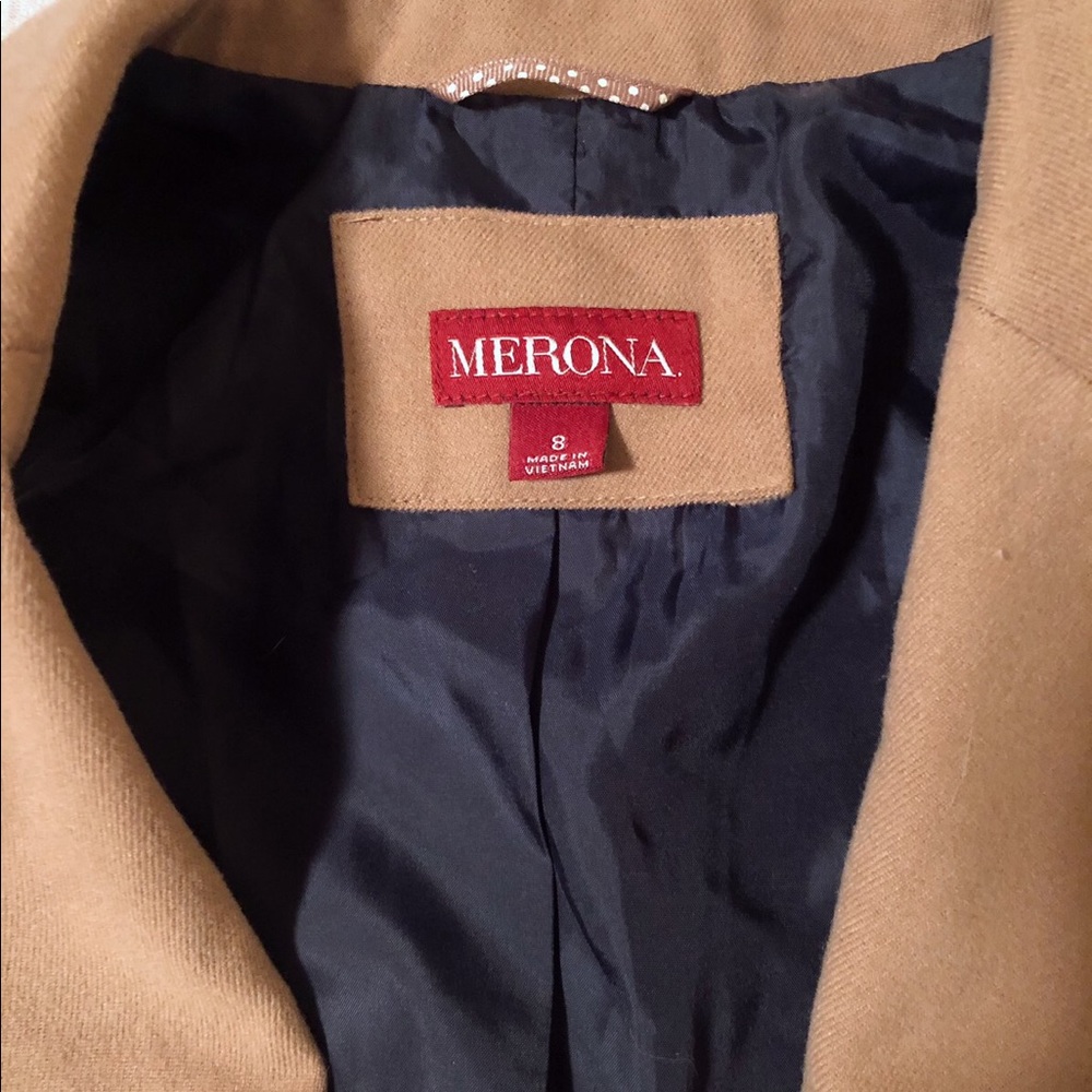 Blazer - Picture 2 of 2